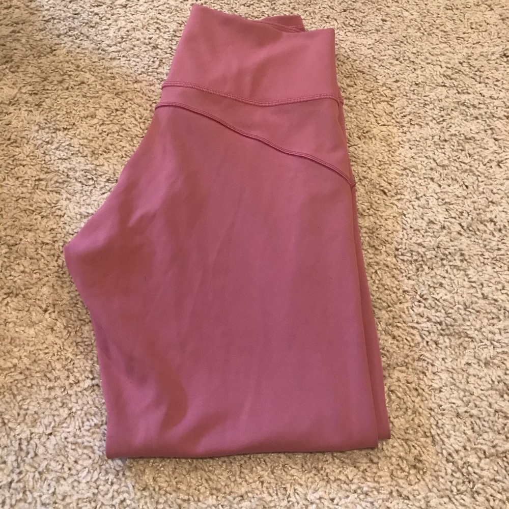 Lululemon In Movement 7/8 tight *Everlux 25*